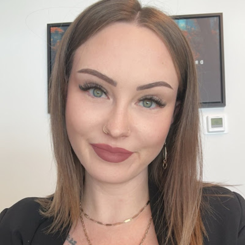 Meet your Posher, Taylor